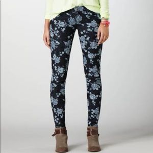 Sale💥 AEO Floral Jegging